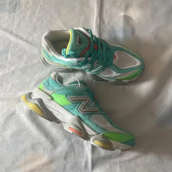 New Balance 9060 DTLR Cyan Burst Unisex Sneakers With box